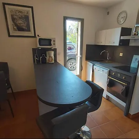 St Cyr Sur 6pers Avec Jardin Et Parking A 30m De La Appartement *